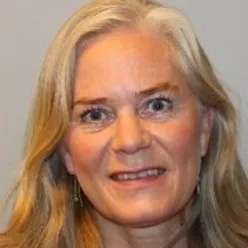 Portrett Johanne Holmen