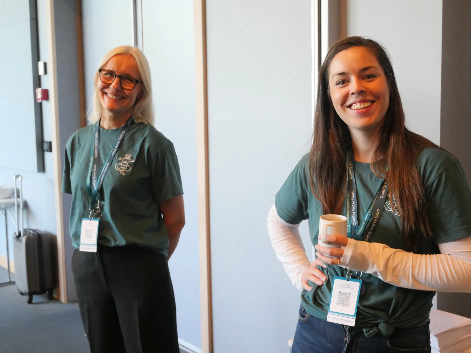 Foto av Karoline Rollag og Margrethe Aaen Erlandsen