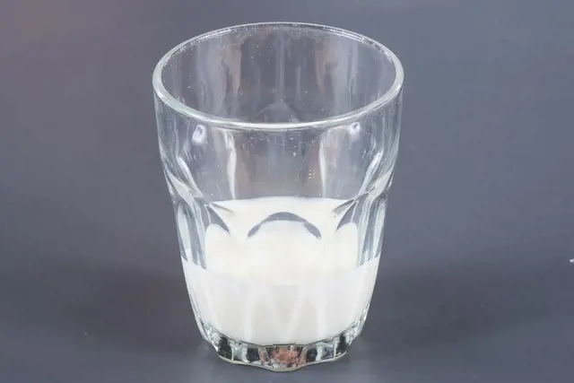 Bilde av et glass melk