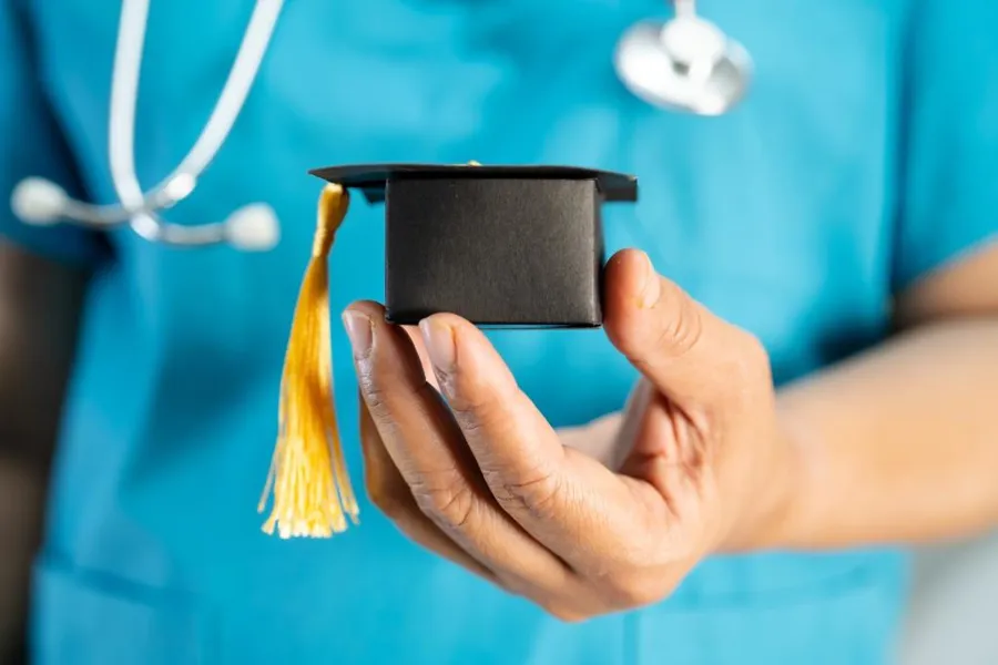 doctorate hat, illustration photo