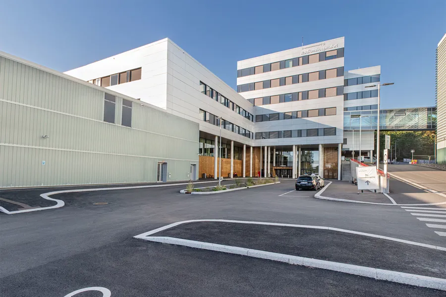 Hovedinngangen på det nye Radiumhosptialet