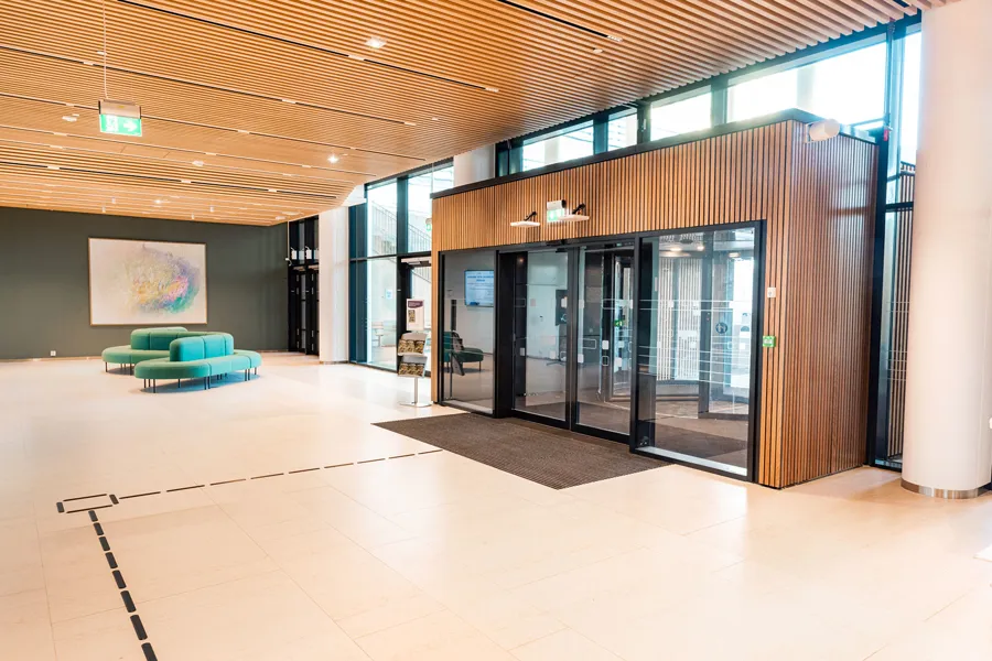 Den nye hovedinngangen på Radiumhospitalet, sett fra innsiden